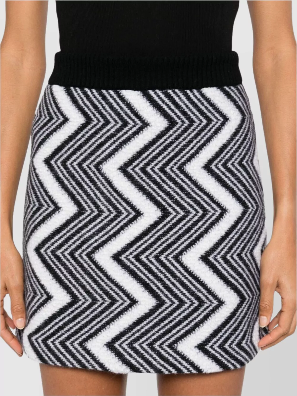 Missoni Chevron Pattern Mini Skirt With Elastic Waistband