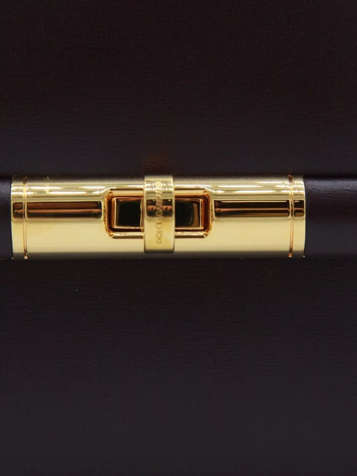 Dolce & Gabbana Chain Strap Shoulder Bag With Gold Hardware