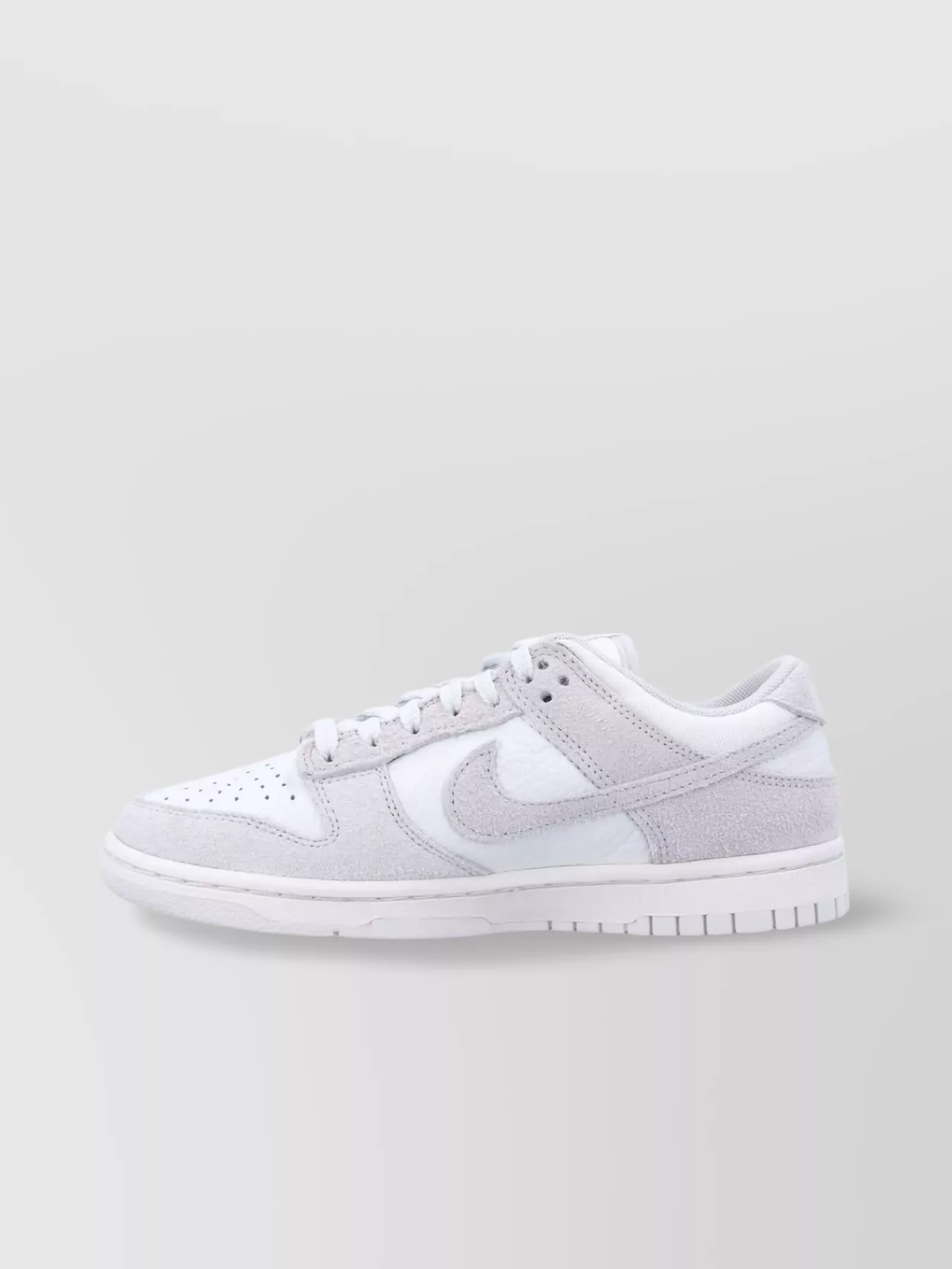 Nike Low Dunk Sneakers With Perforated Toe Box