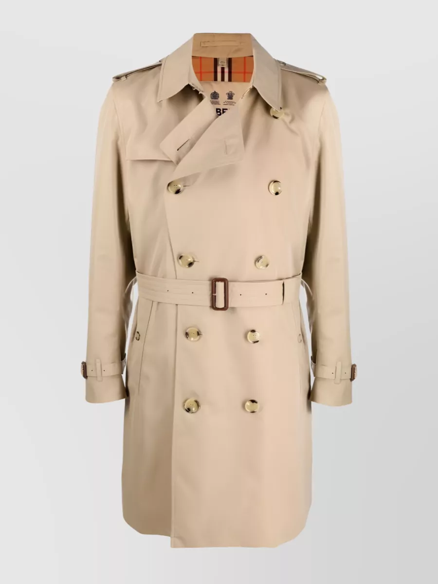 Shop Burberry The Kensington Heritage Iconic Trench Coat In Cream
