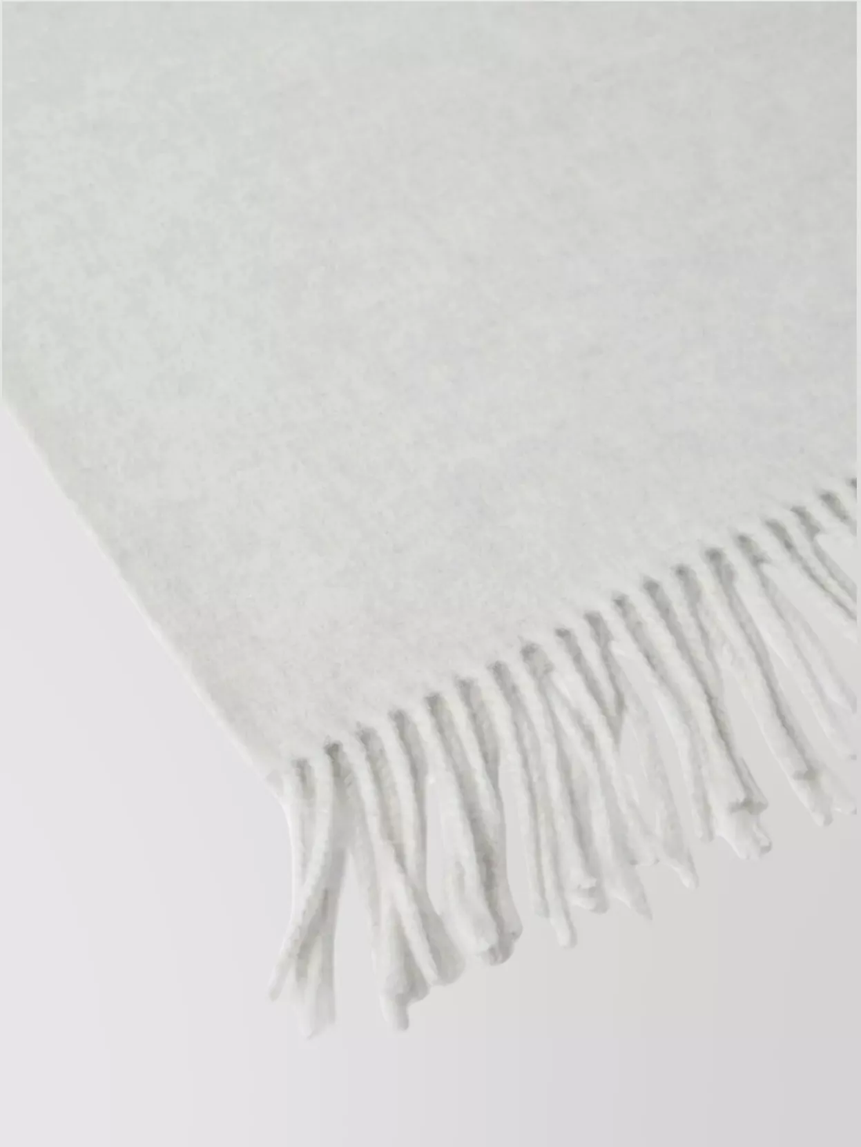 Brunello Cucinelli Fringed Cashmere Scarf Soft Texture