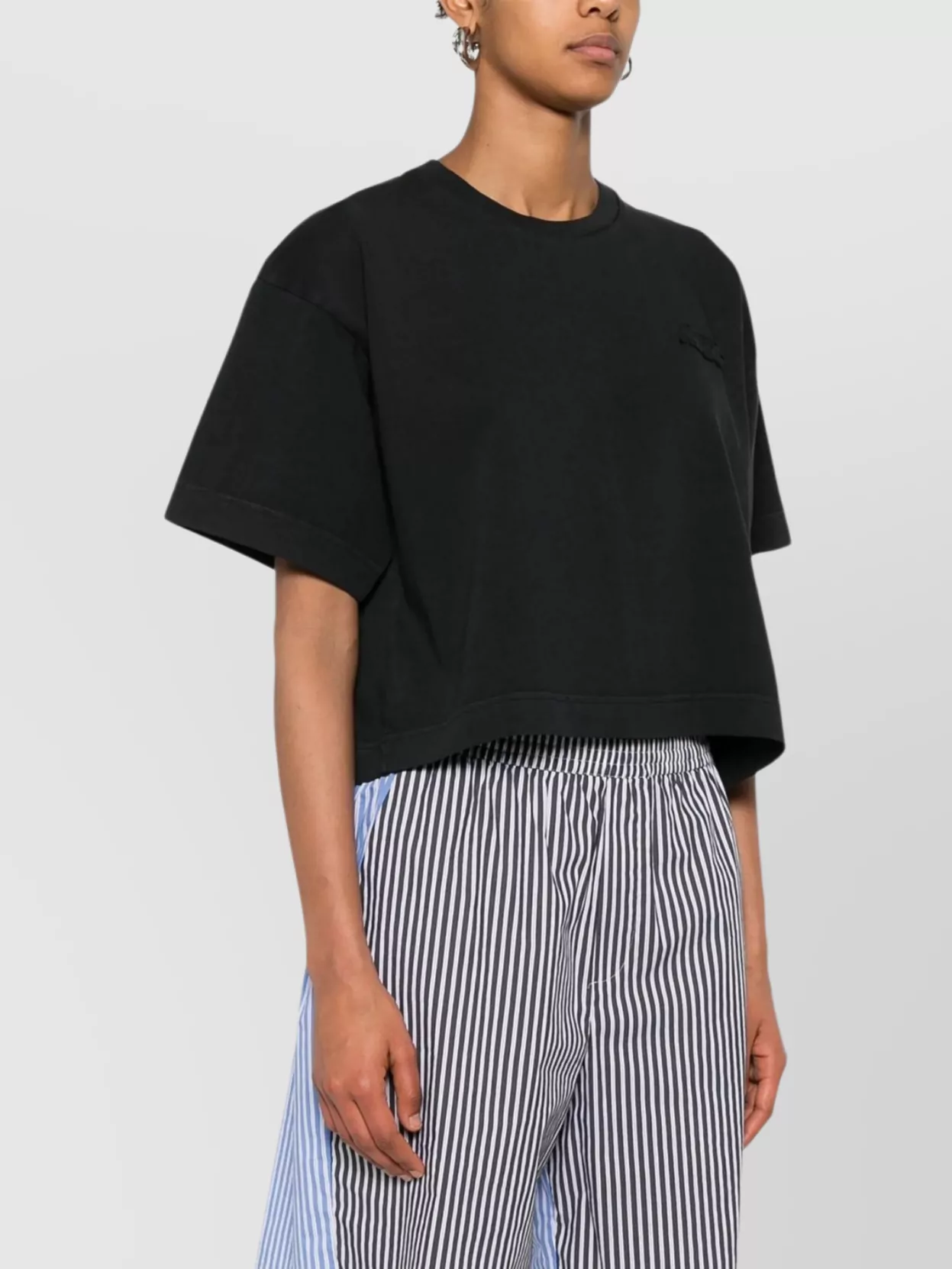 Autry Short Sleeve Cropped Crew Neck Top