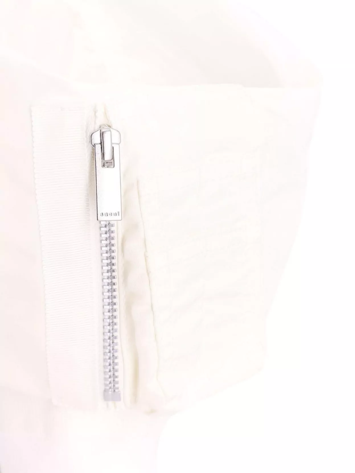 Sacai Cotton And Nylon Blend T-Shirt With Balloon Sleeves