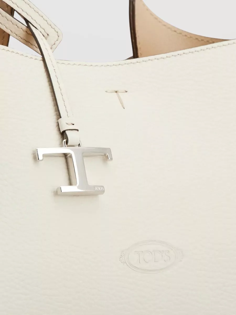 Tod's Shoulder Bag Detachable Strap Top Handle