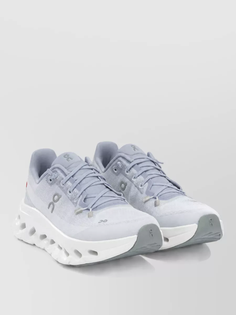 On Running cloudtilt low-top sneakers