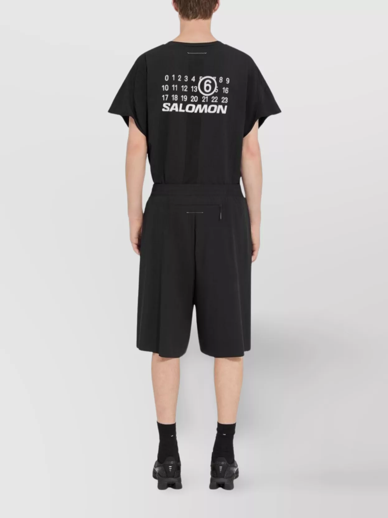 Mm6 Maison Margiela Elasticated Waistband Knee Length Shorts
