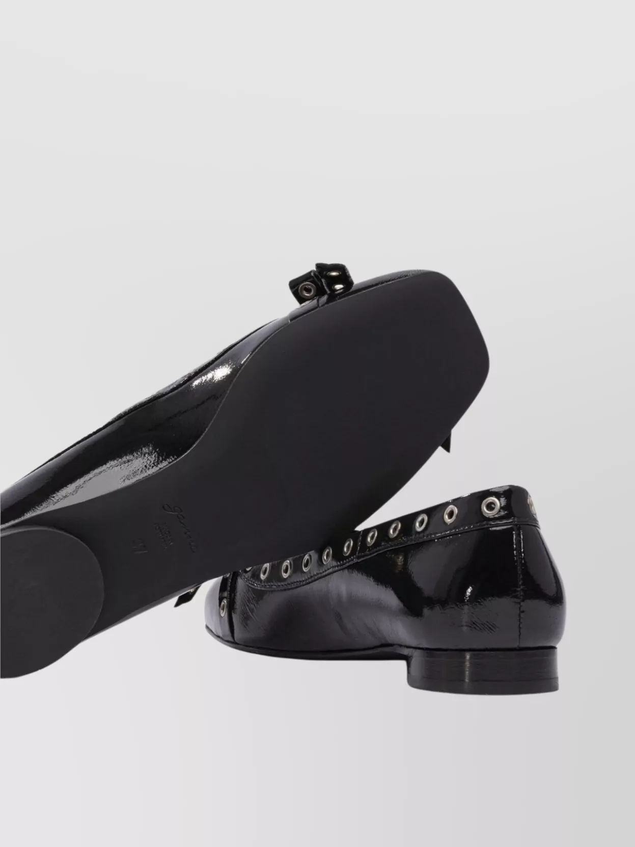 Ganni■Eyelets Bow Ballerina Naplack - Black Ganni Eyelets bow ballerina naplack | The Fashion Square