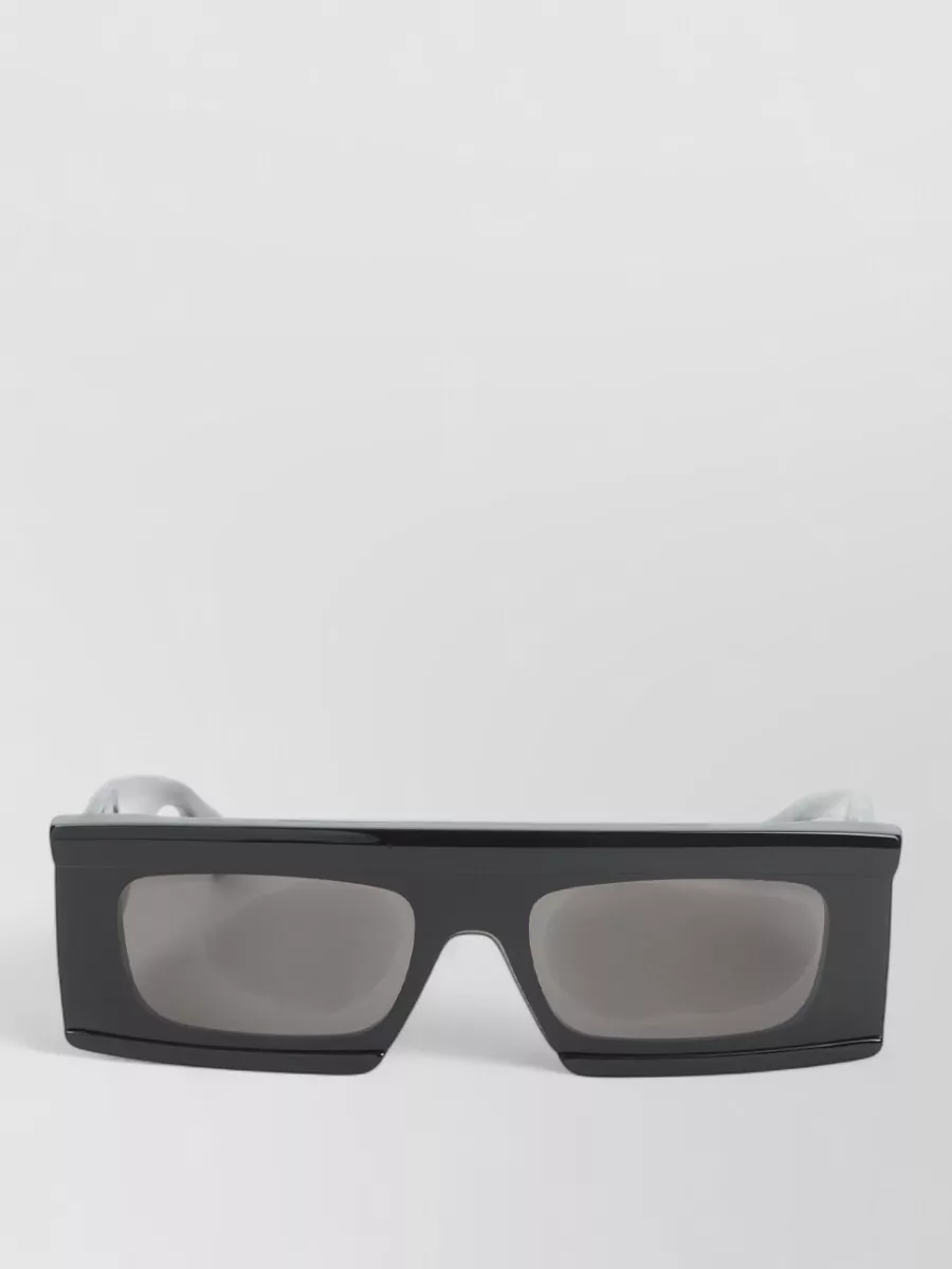 Alaïa Rectangular Frame Dark Lenses Sunglasses Design
