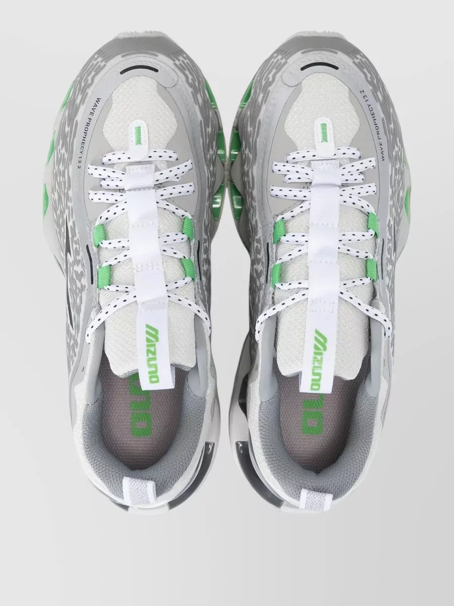 Mizuno Wave Prophecy 13.2 Low-Top Sneakers