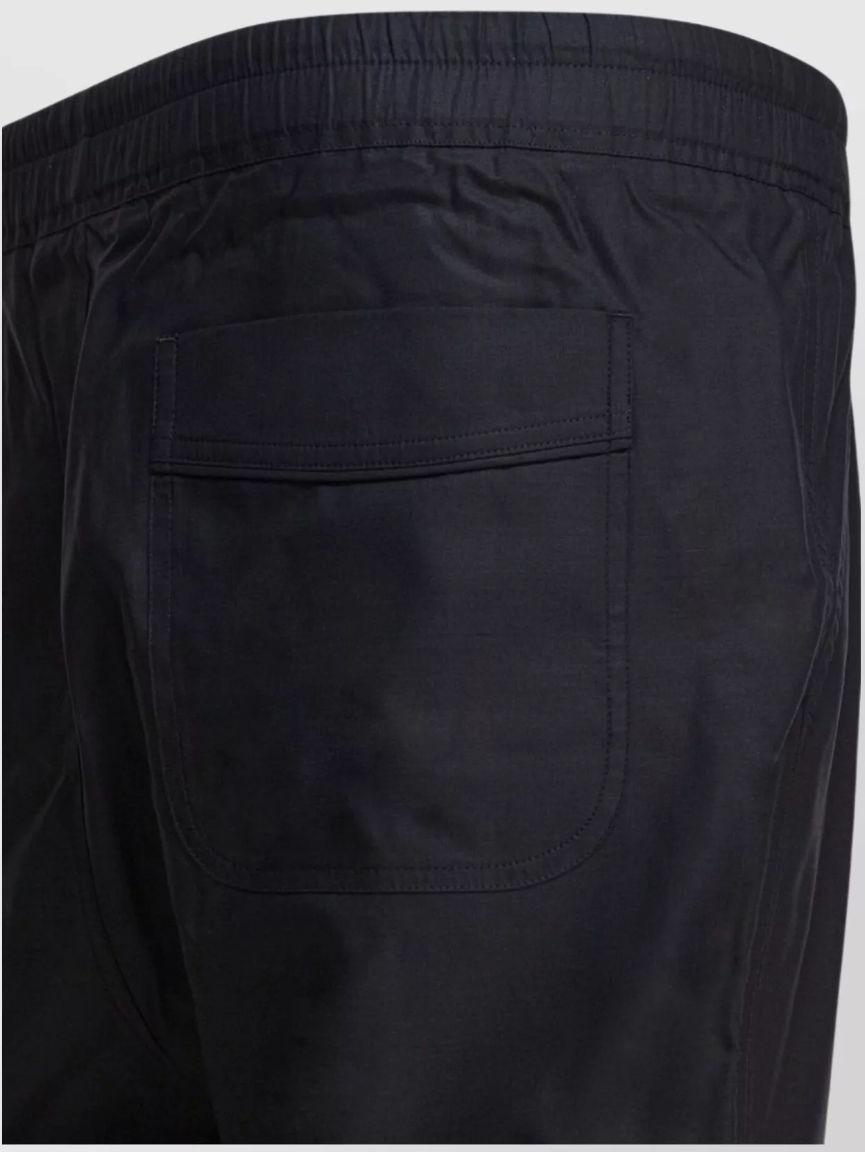 Tom Ford Elastic Waistband Pleated Front Cuffed Hem
