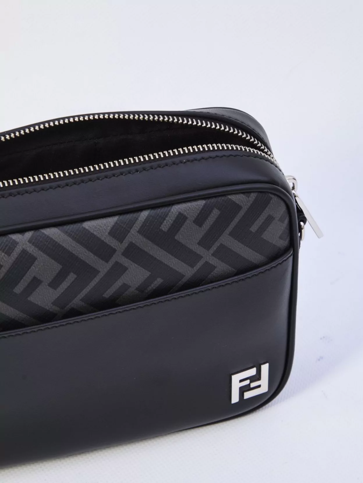 Fendi Squared Ff Camera Case