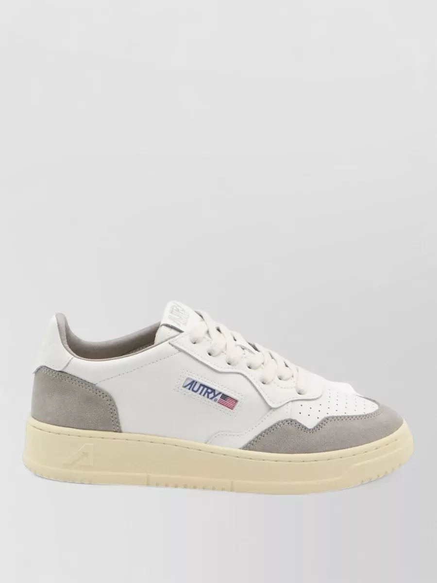 Autry Medialist Low Sneakers Contrast Panels Rubber