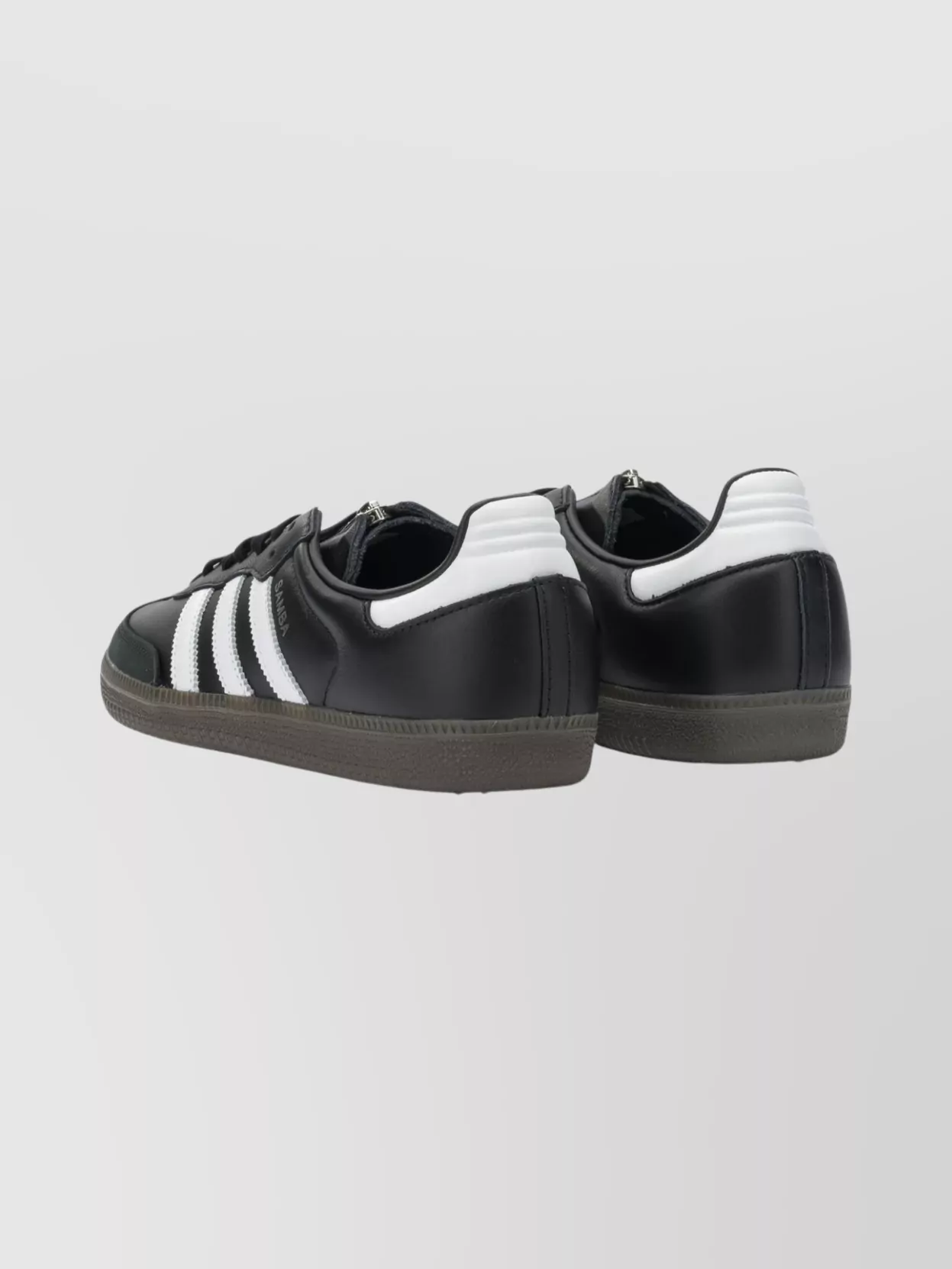 Adidas Originals Samba Low-Top Sneakers Featuring Rubber Sole