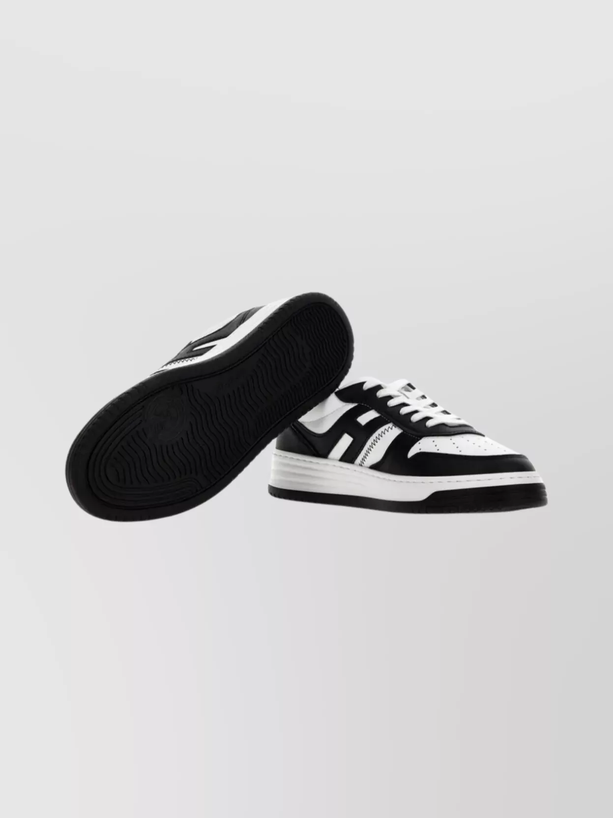 Hogan Sneakers With Round Toe And Contrast Panels