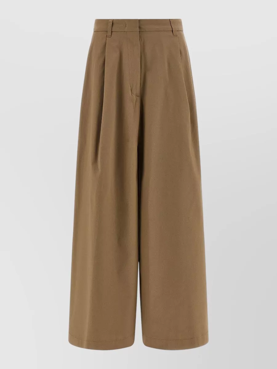 Thelatest cotton pleated maxi skirt