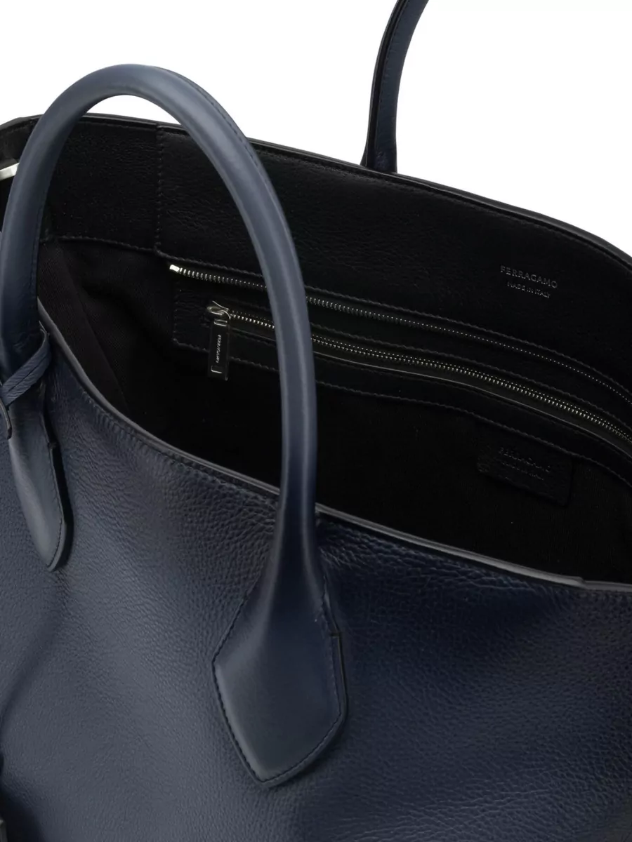 Ferragamo Leather Shoulder Bag