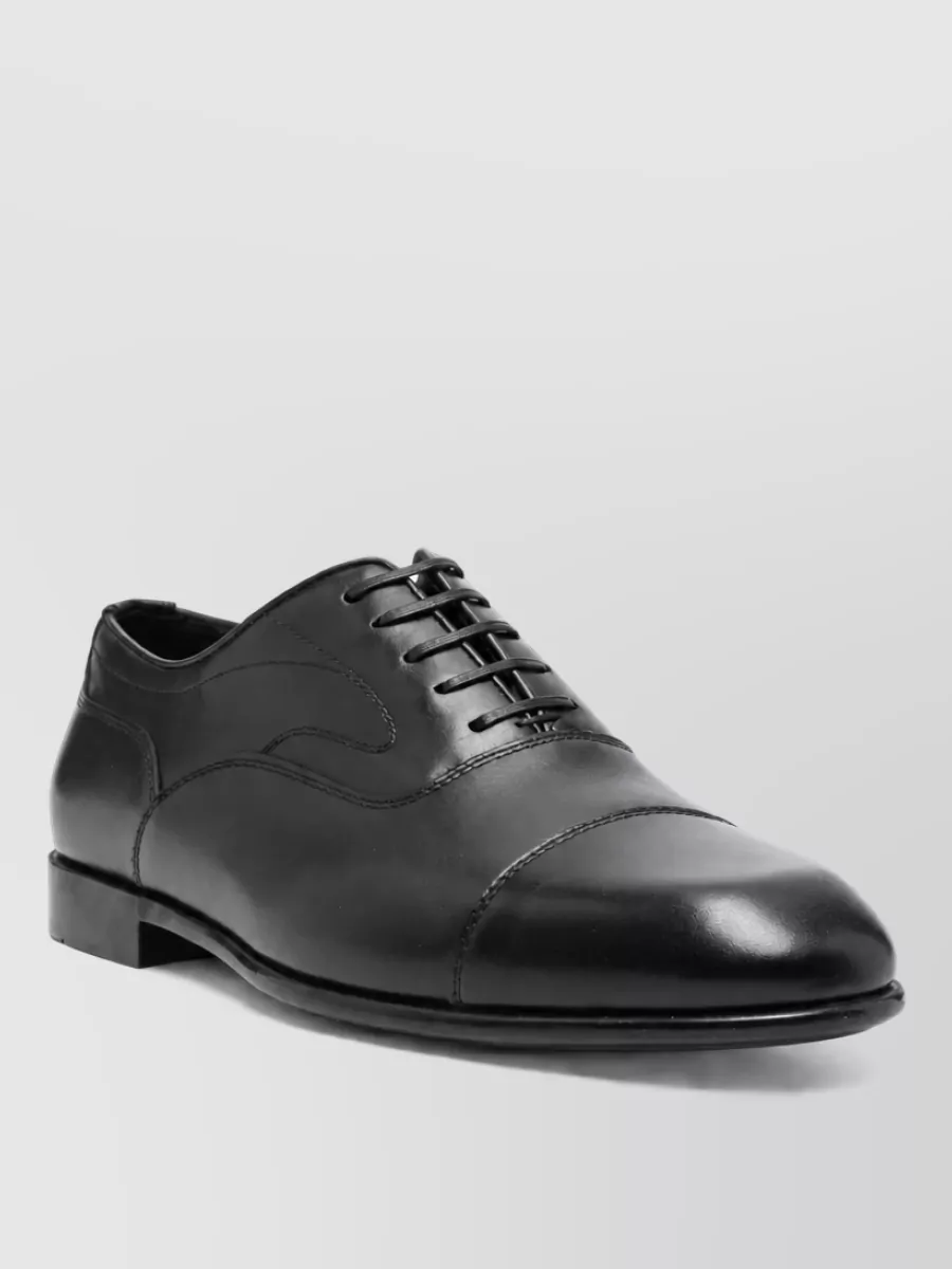 Ferragamo leather oxford shoes