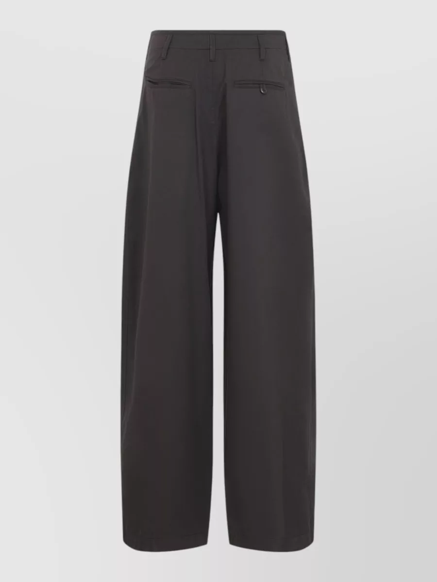 Lemaire Ristretto Large Chino Tailored Shorts In Black