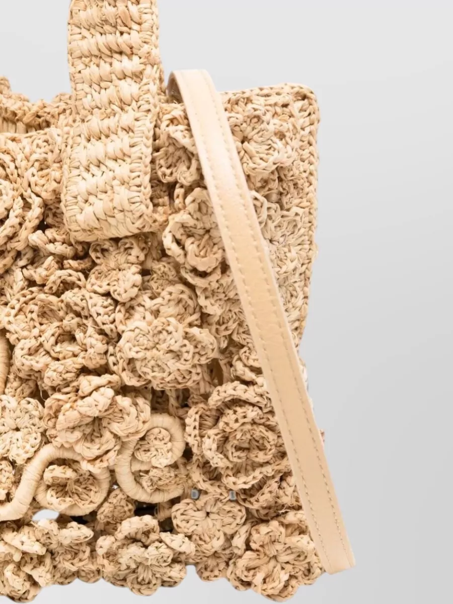 Chloé Raffia Shoulder Bag