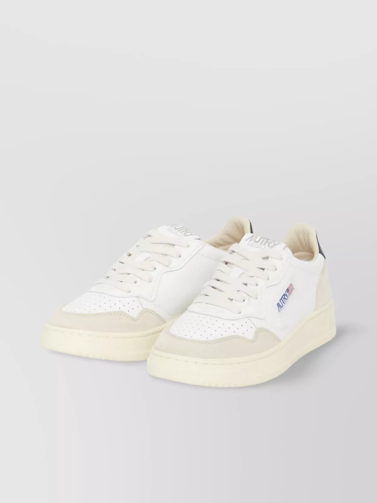 Autry Low-top Sneakers Leather Imperfections