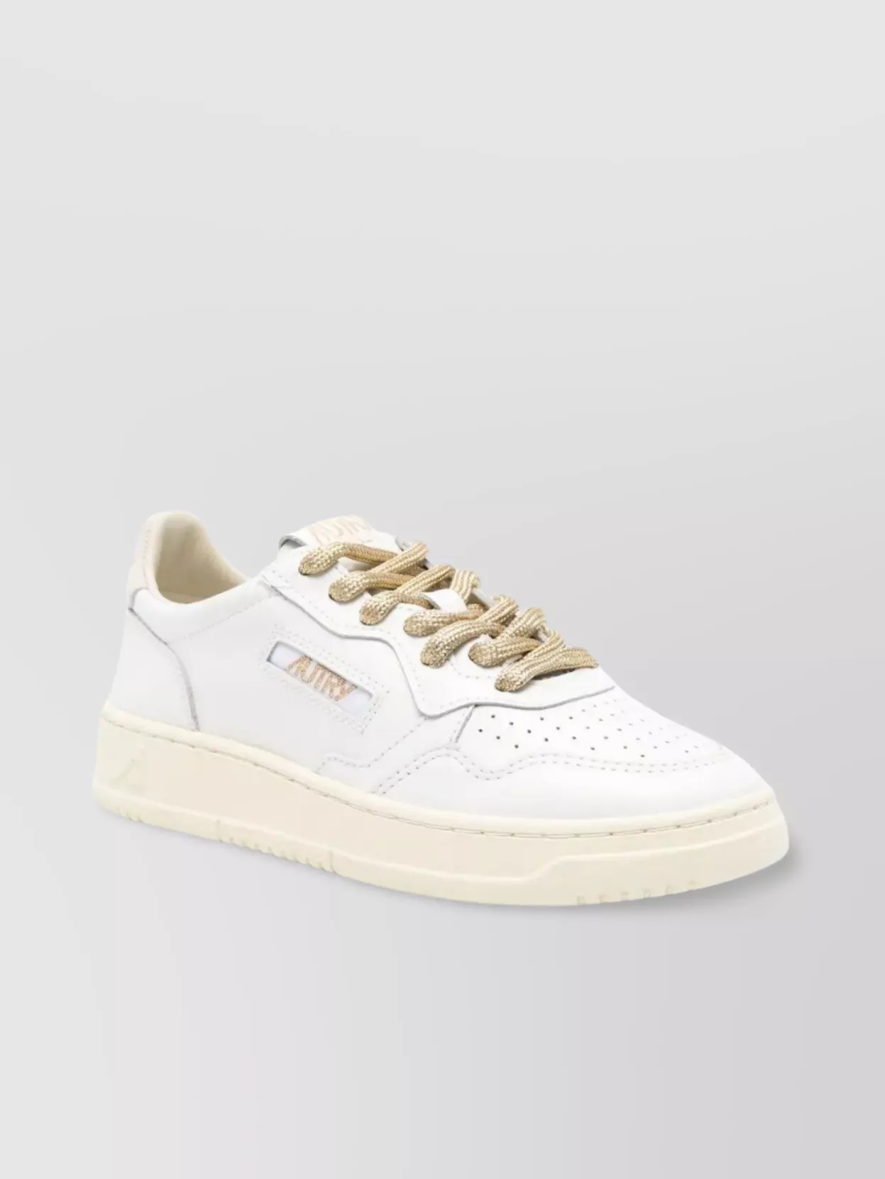 Autry Medalist Low Sneakers In White Leather And Suede Heel Tab In White