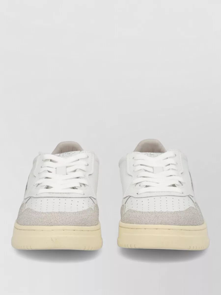 Autry leather low-top sneakers