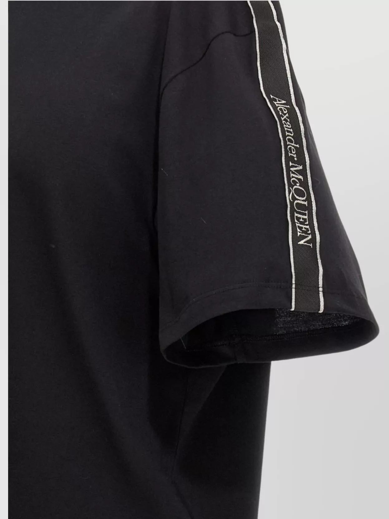 Alexander Mcqueen Crew Neck Logo Detail Ribbed Neckline T-Shirt