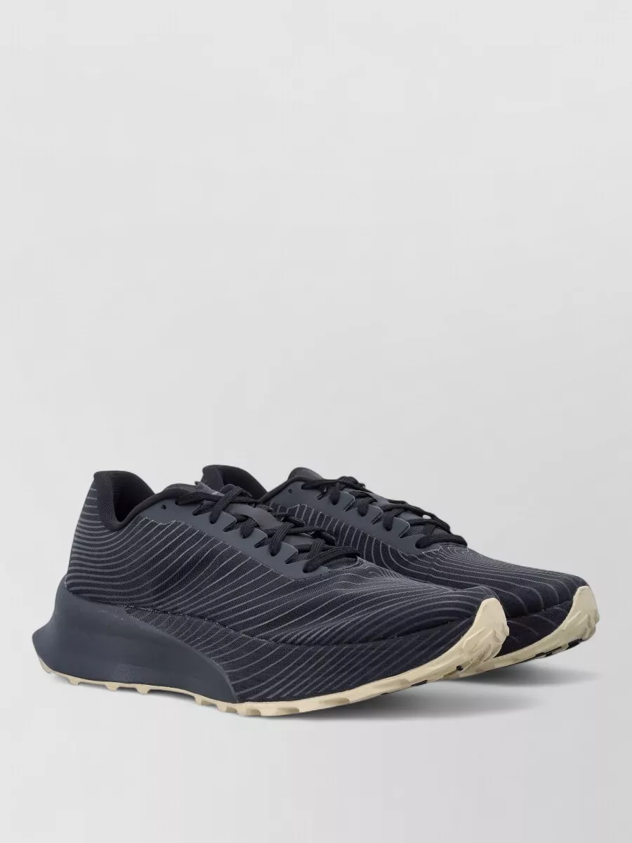 Nike synthetic low-top sneakers