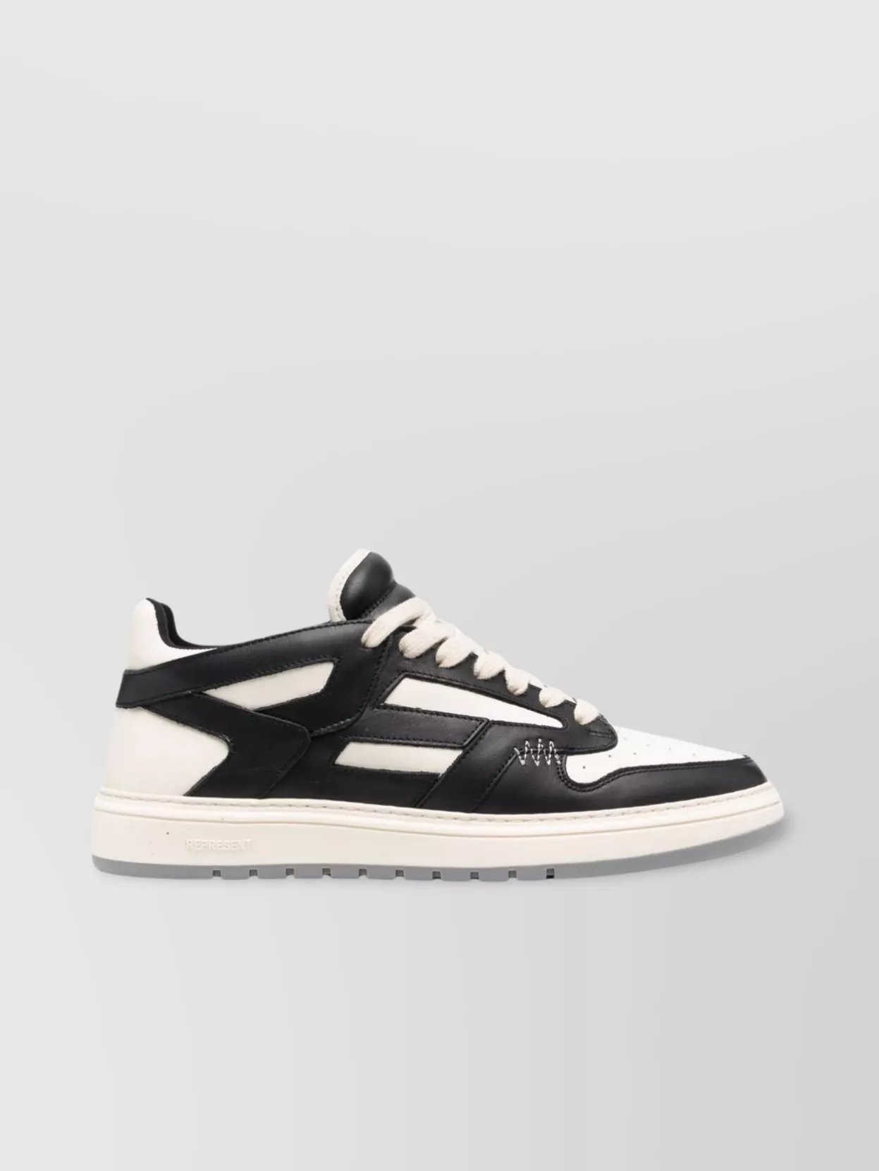 Represent Low Top Sneakers Featuring Contrast Panels