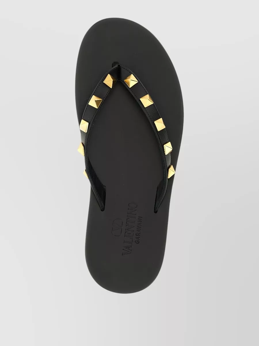 Valentino Garavani Leather Rockstud Thong Sandals