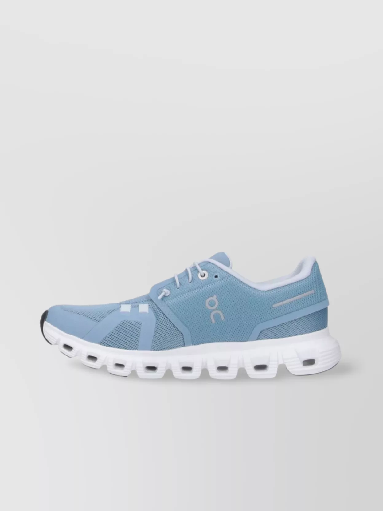 On Low Top Sneakers With Mesh Upper And Rubber Outsole