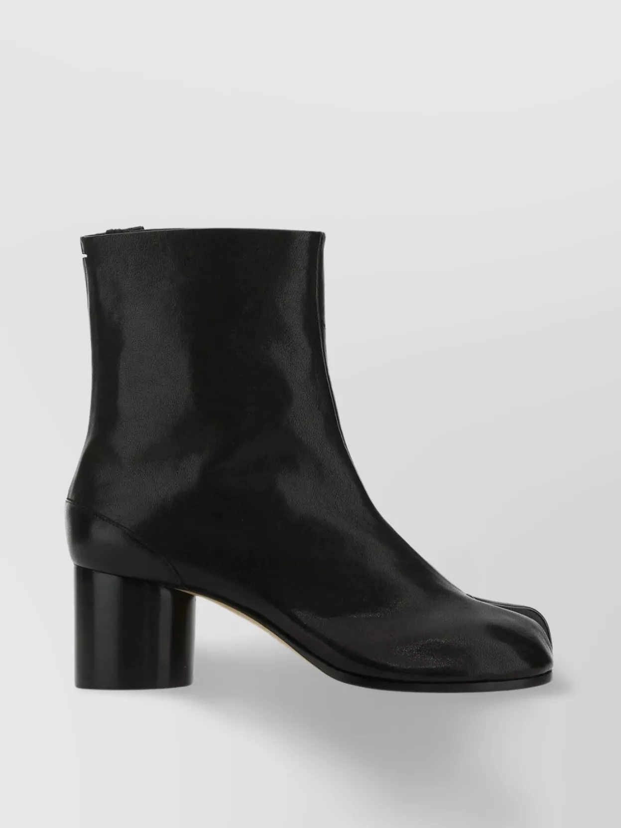 Shop Maison Margiela Tabi Ankle Boots In Smooth Calf Leather