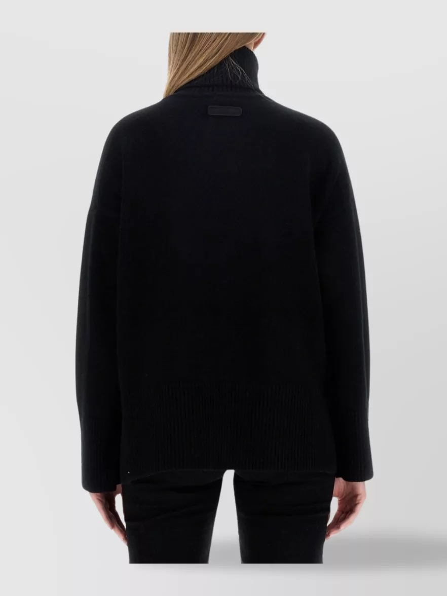 CANADA GOOSE OVERSIZED KNIT SWEATER SIDE SLITS