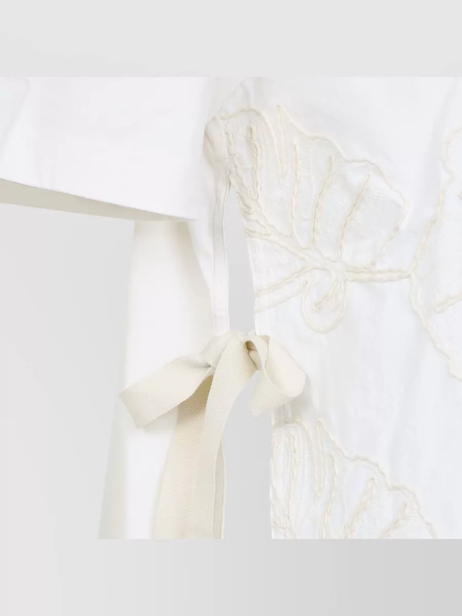 Moncler Cotton Floral‑Embroidered Short-Sleeve T-Shirt