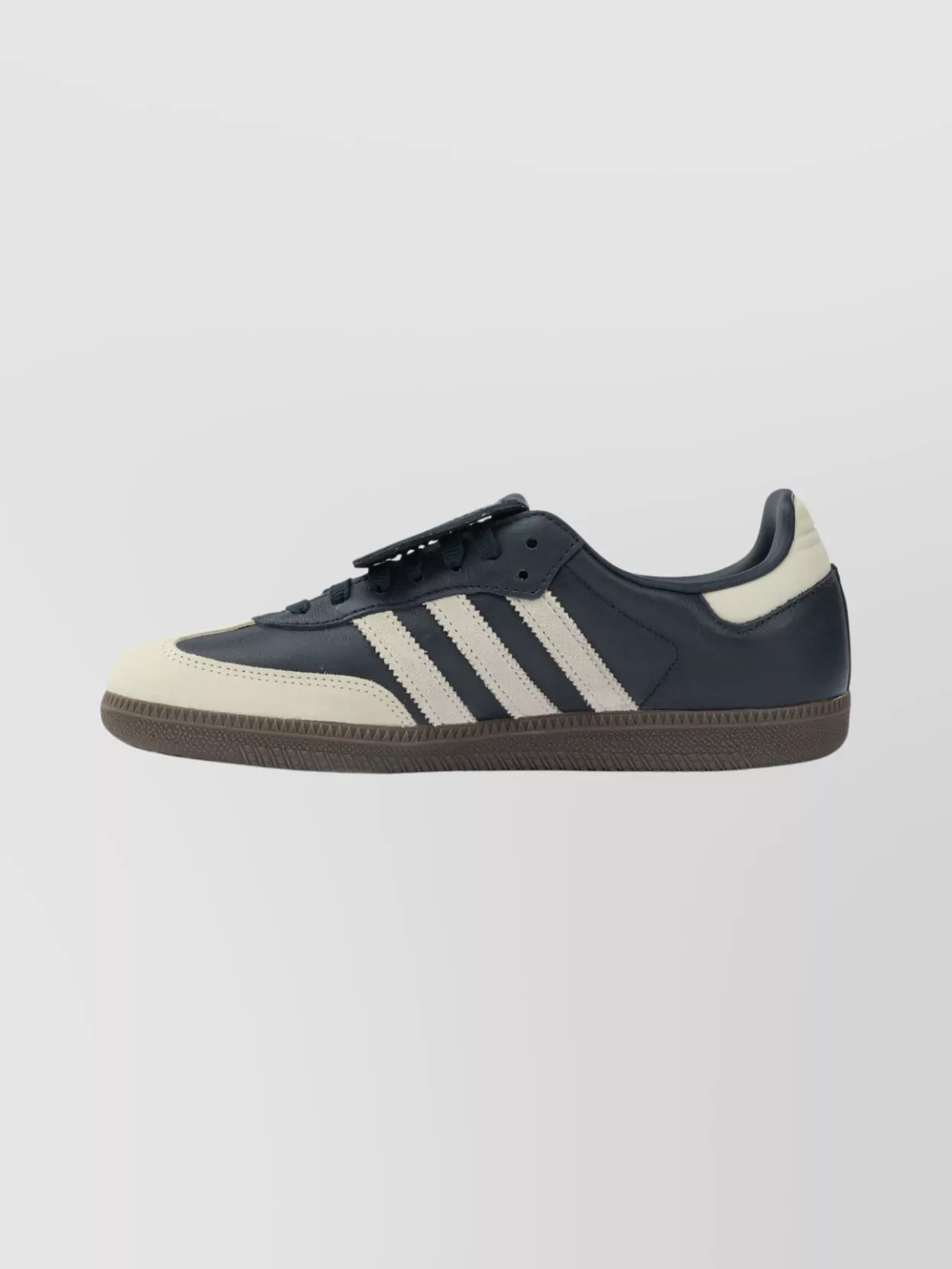Adidas Originals Samba Lt Casual Sneakers With Contrasting Sole