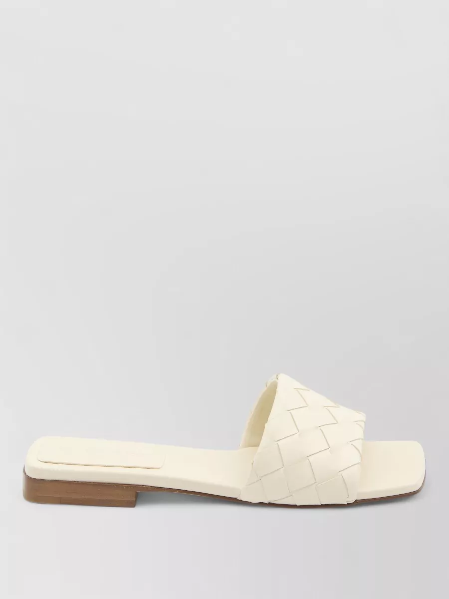 Bottega Veneta Parco Flat Woven Leather Mules Slides