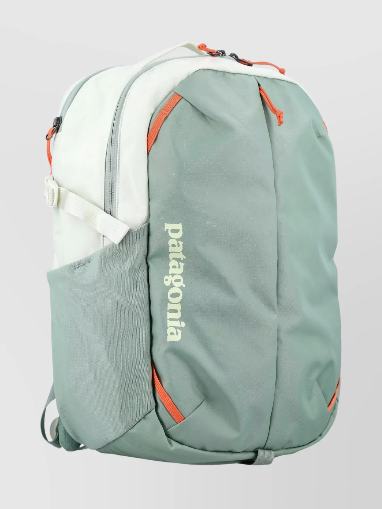 Patagonia 26L Daypack Adjustable Straps
