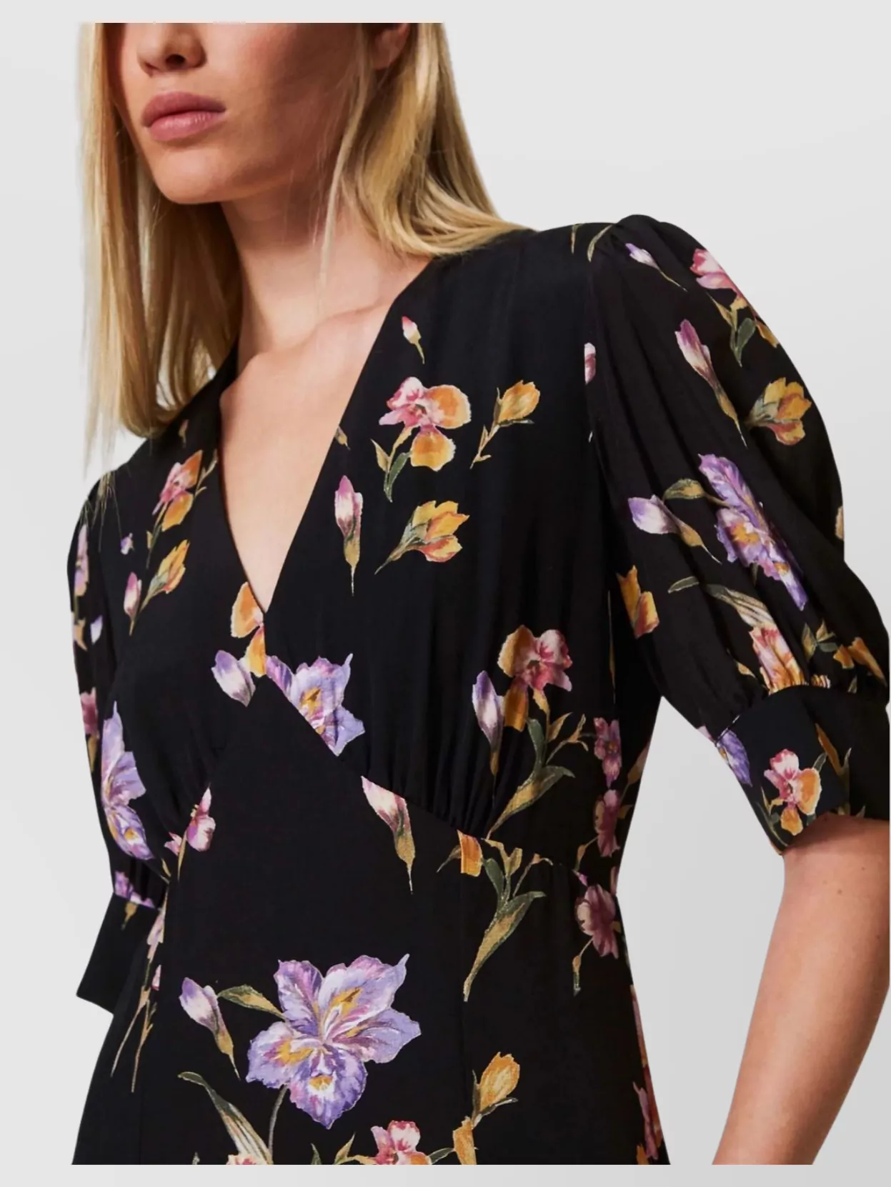 Twin-Set Floral Maxi Dress With V-Neckline And Puff Sleeves