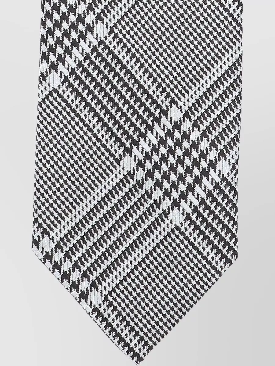 Tom Ford Slim Houndstooth Tie Narrow Blade Shape