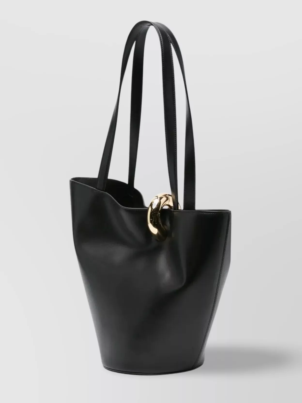 Jacquemus Medium Bambola Shoulder Bag