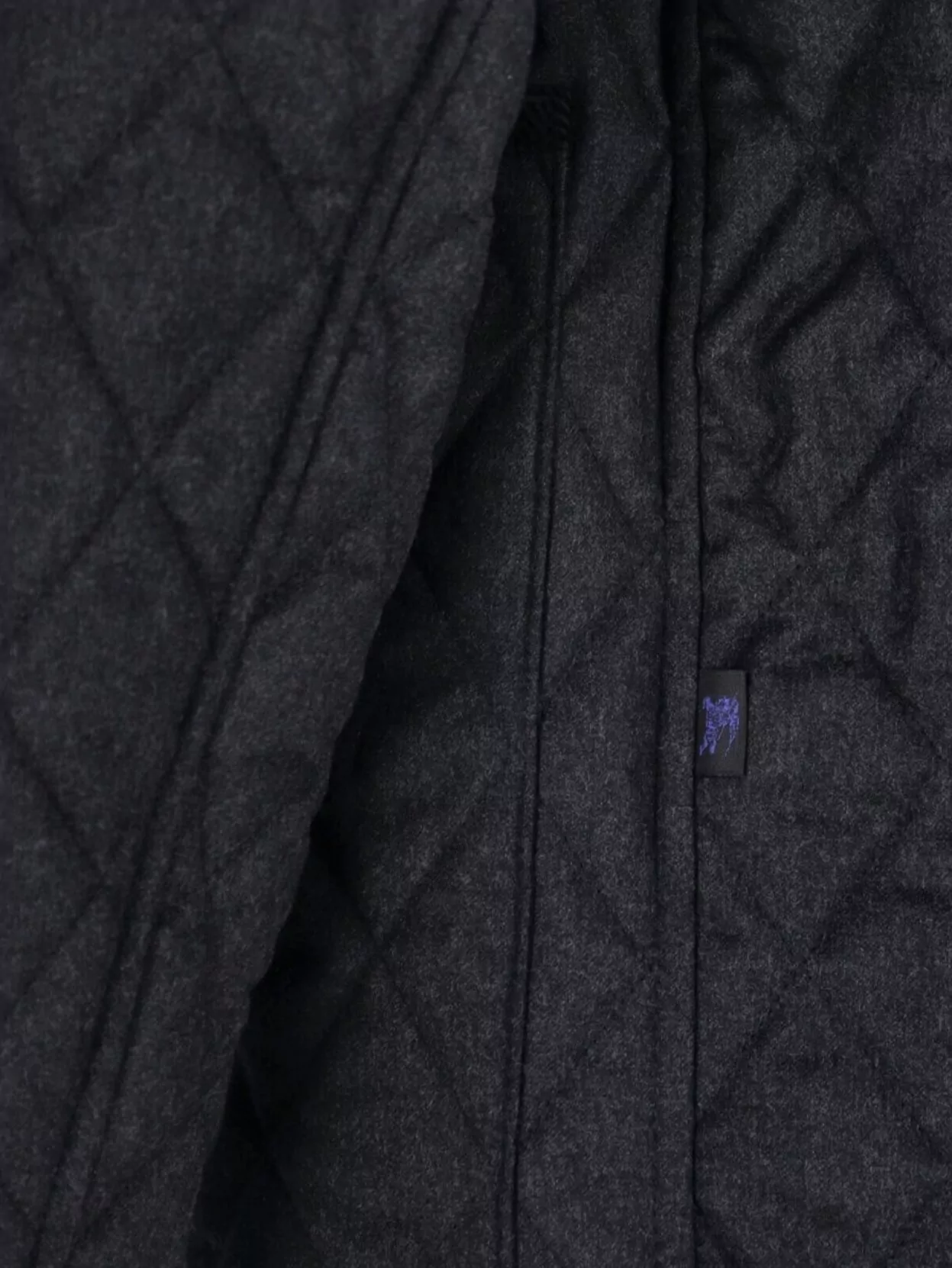Burberry Quilted Jacket Front Pockets