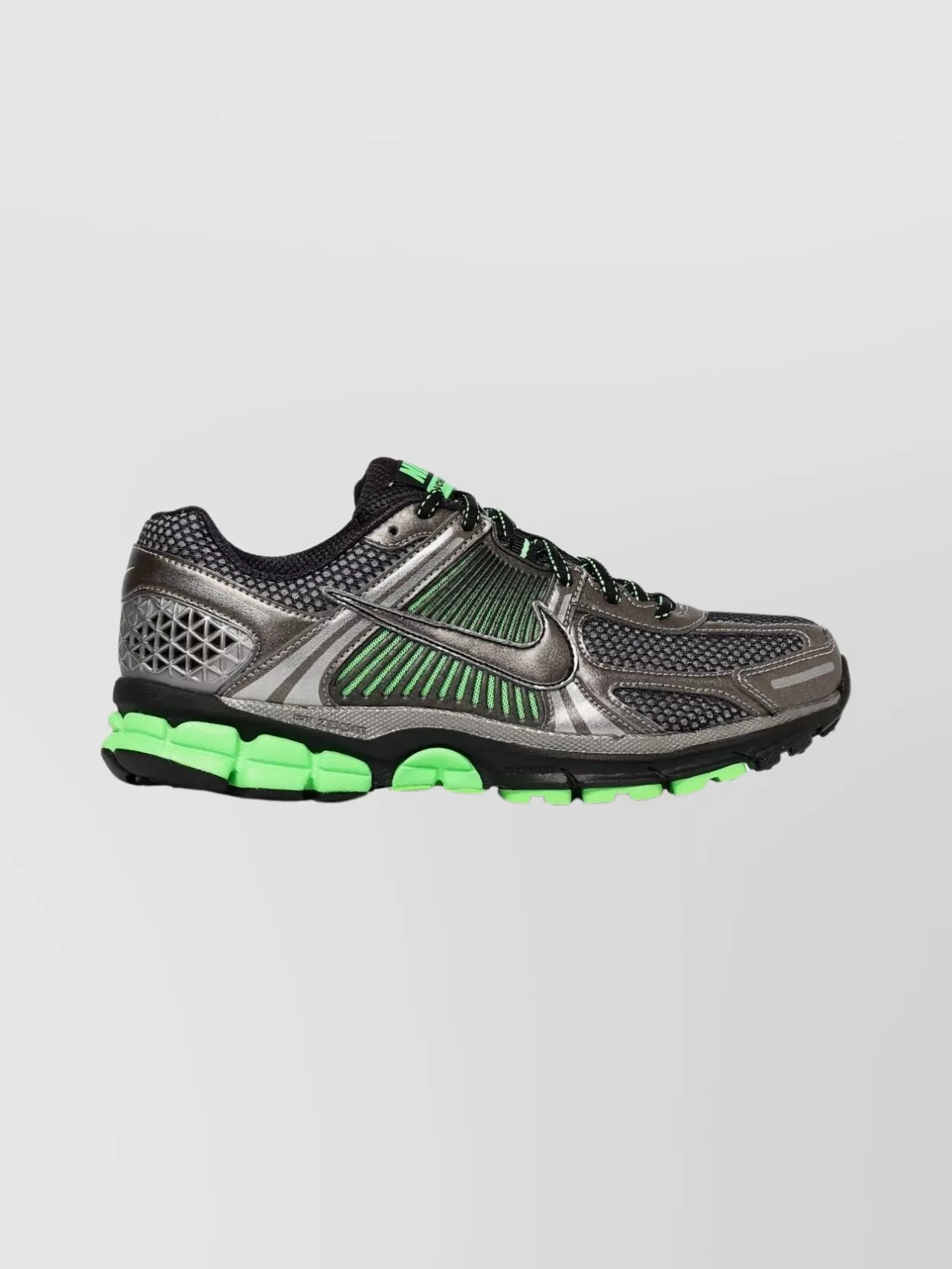 Nike Zoom Vomero 5 Special Edition Sneakers