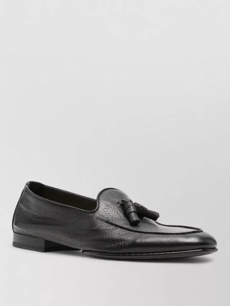 Doucal's leather tassel loafers