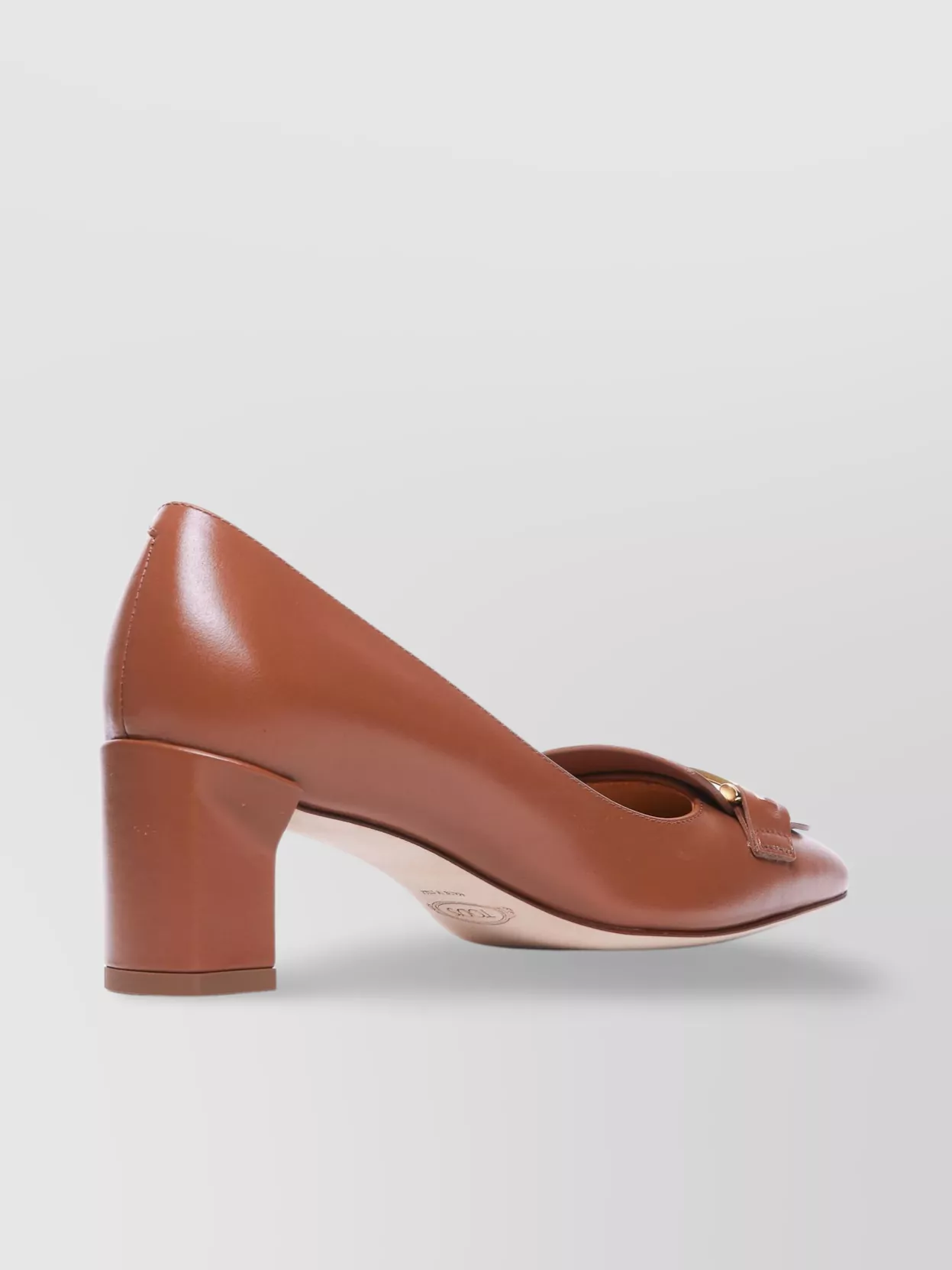 Tod's Chunky Heel Loafers Buckle Detail