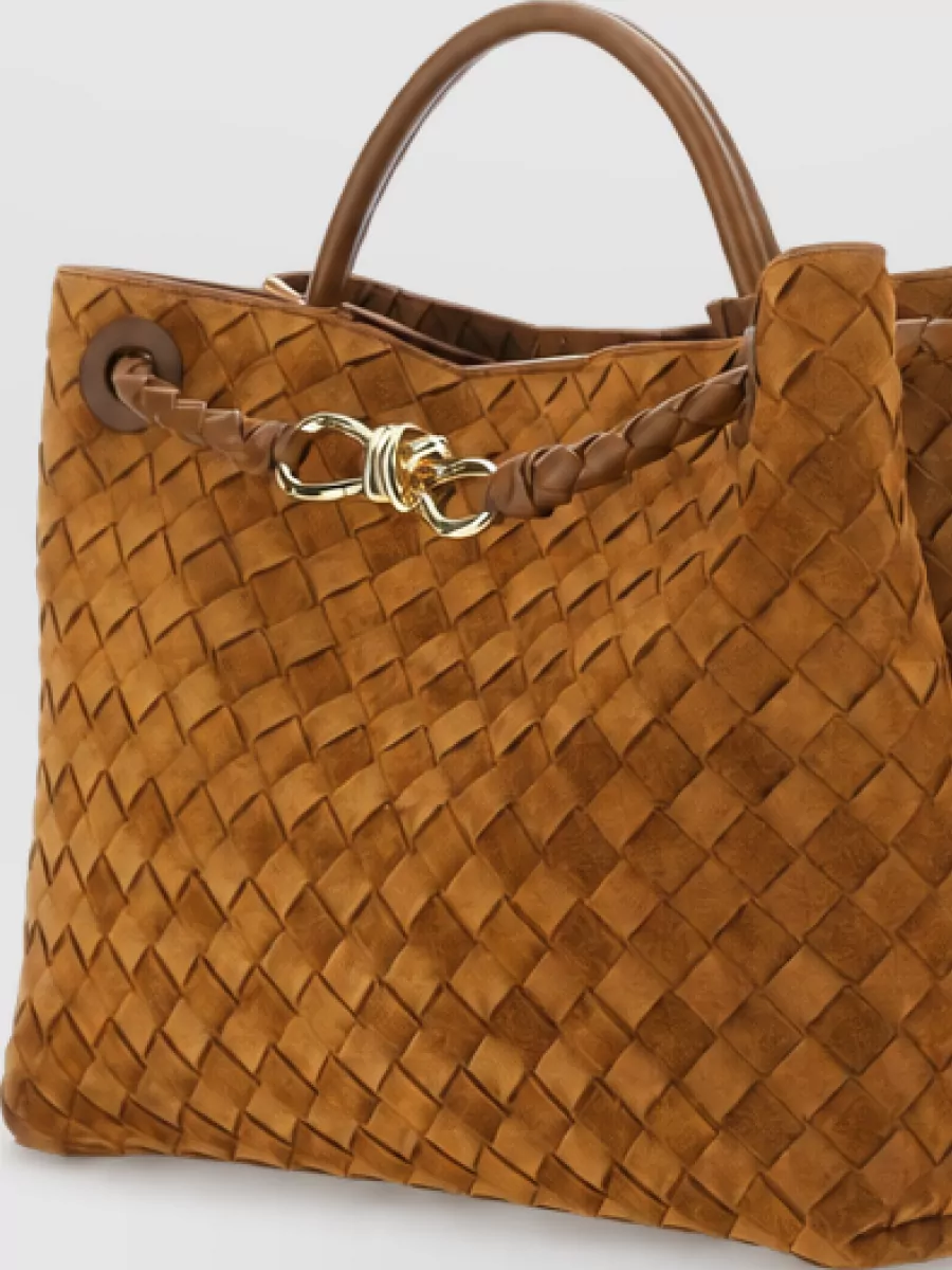 Bottega Veneta Andiamo Medium Leather Tote Bag