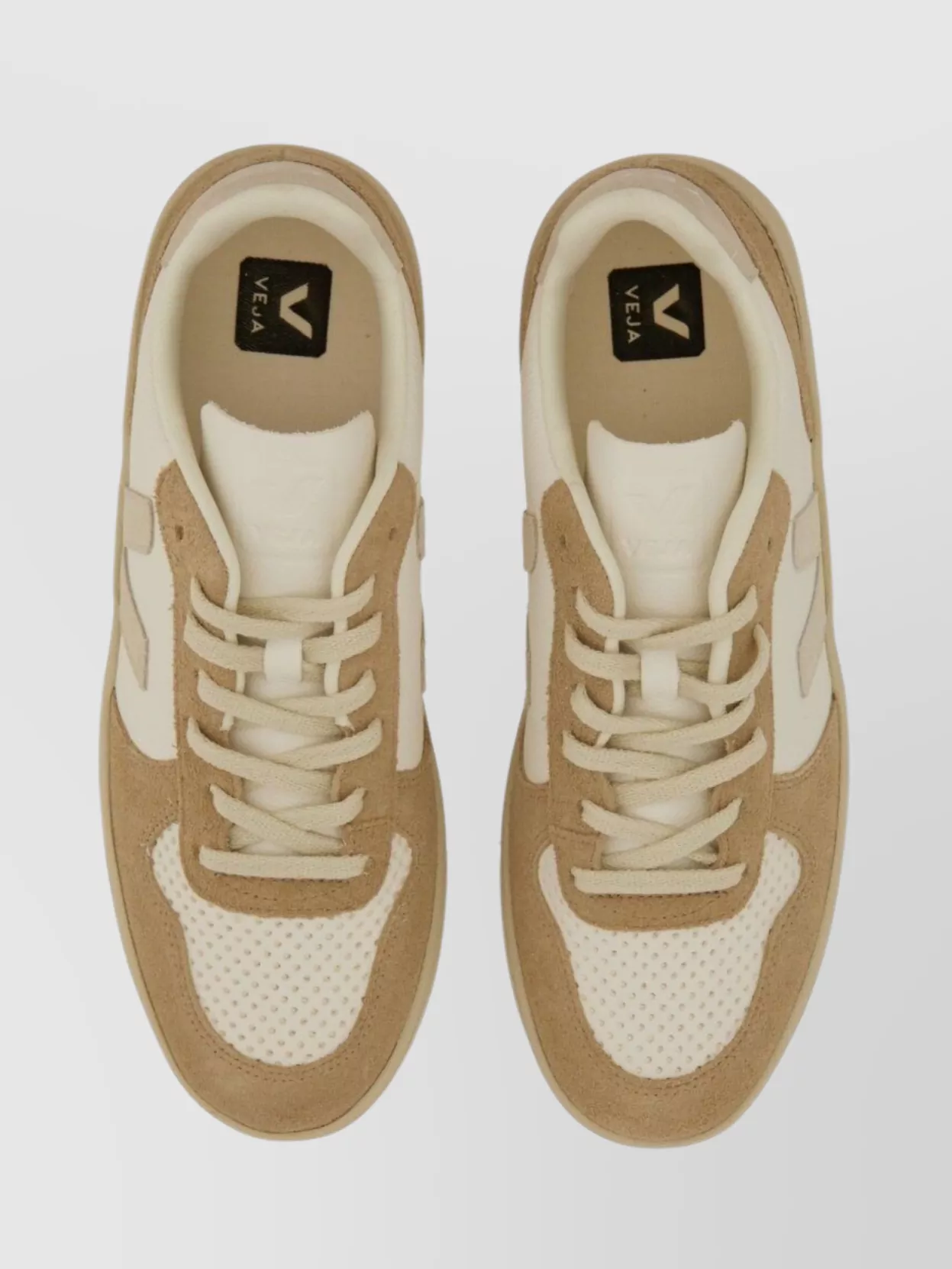 Veja "V-10" Sneakers Contrast Panels