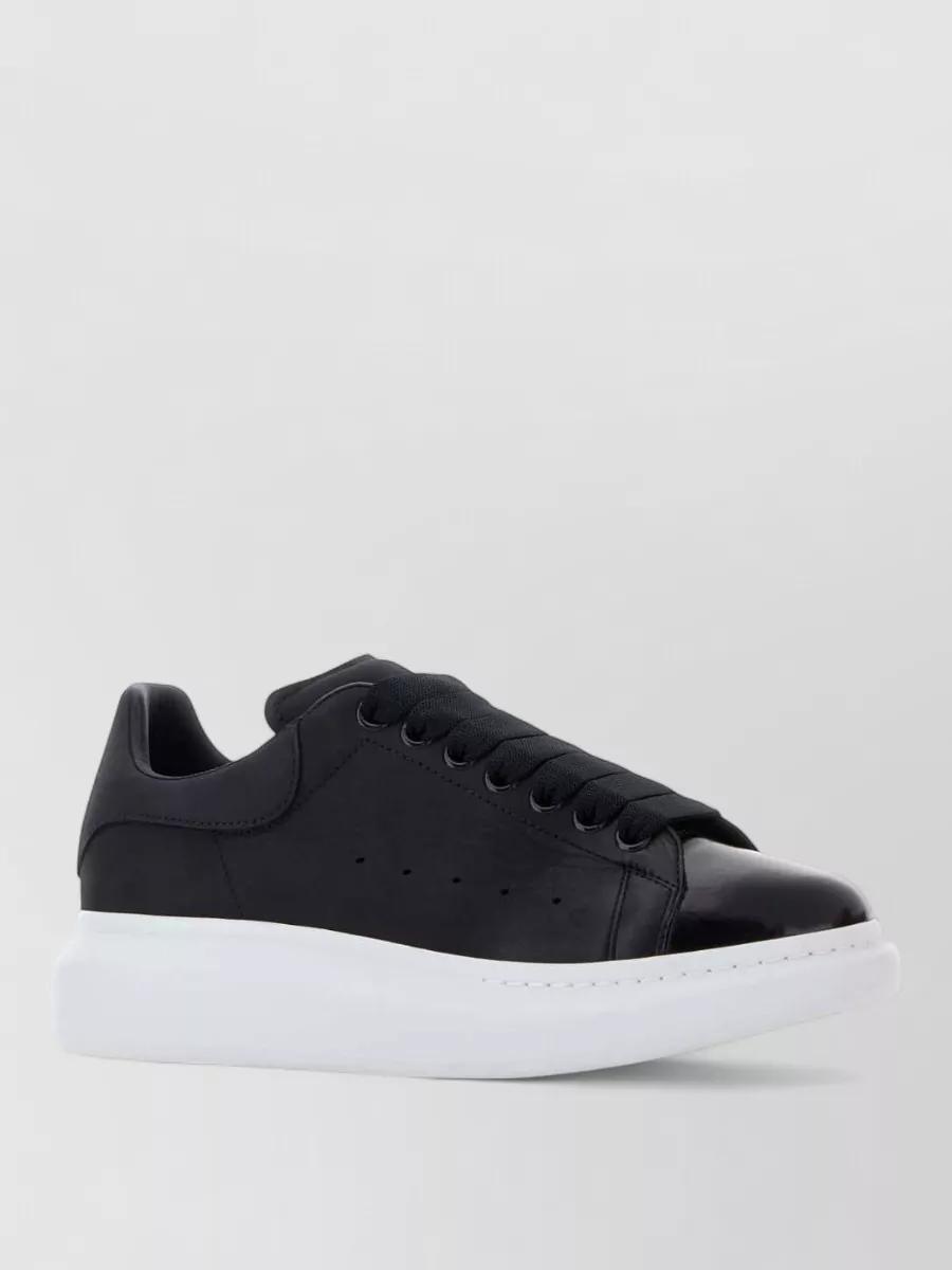 Alexander McQueen leather sneakers contrast sole low top