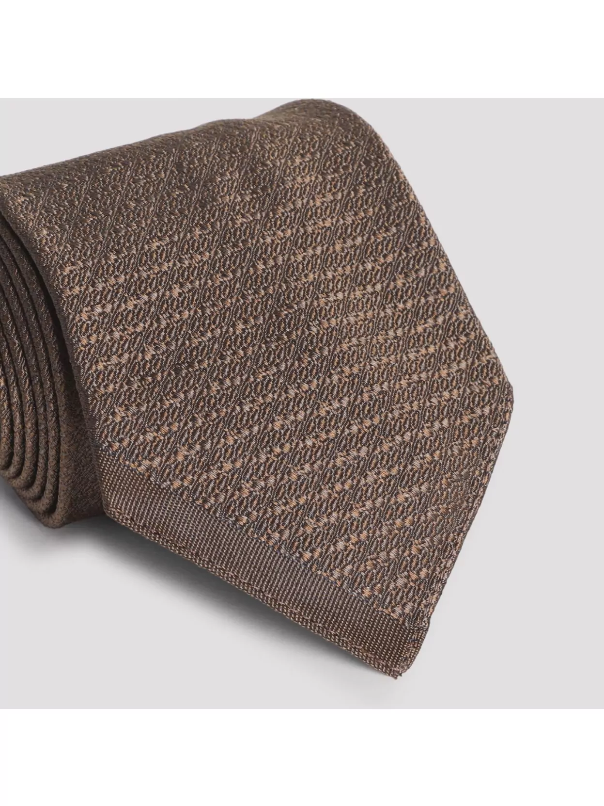 Maison Margiela Textured Tie With Pointed Tip And Roll In Brown