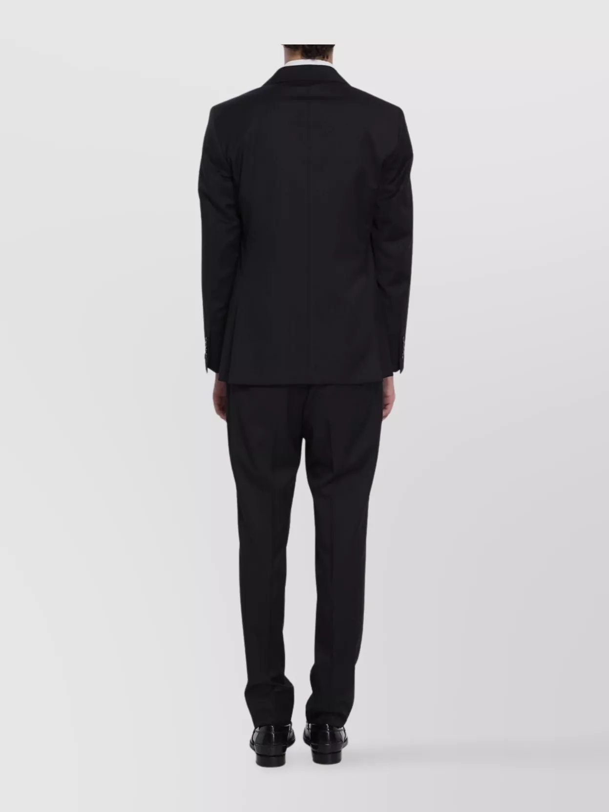 Tagliatore Single-Breasted Suit Featuring Straight-Leg Trousers