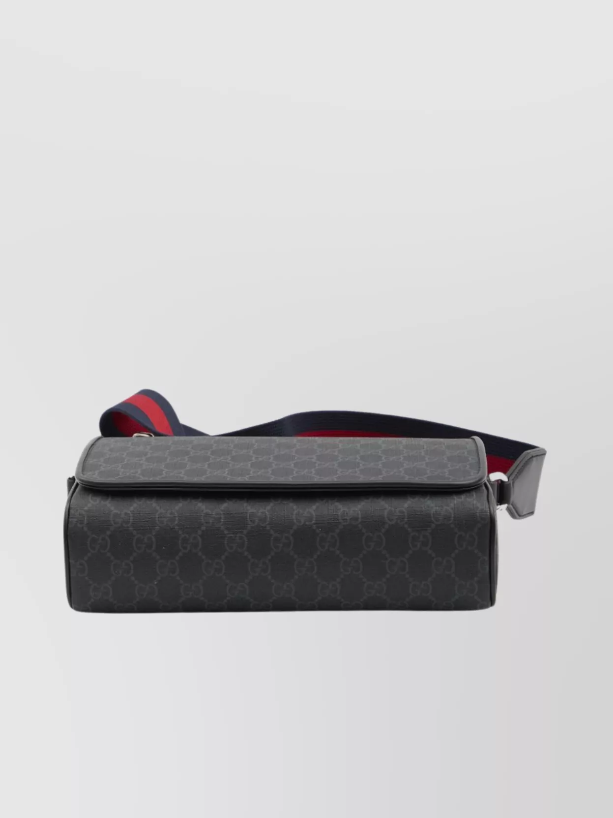 Gucci Gg Supreme Shoulder Bag